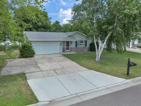 1508 Arbutus St, Janesville, WI 53546