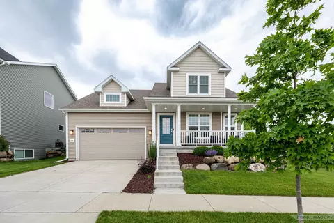 868 Sugar Maple Ln, Verona, WI 53593