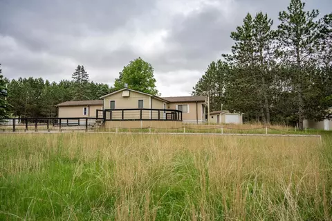 w5965 8th Street East, Necedah, WI 54646
