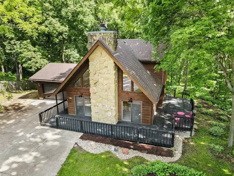 5414 Lacy Rd, Fitchburg, WI 53711