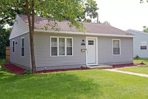 29 Craig Ave, Madison, WI 53705