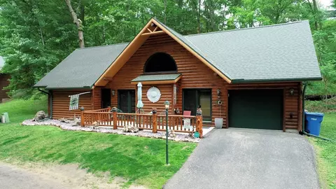 55 Bowman Rd #304, Wisconsin Dells, WI 53965