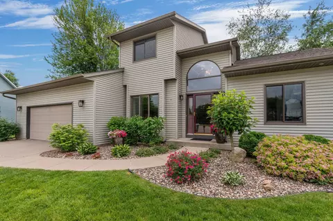 466 Lisa Ct, Oregon, WI 53575