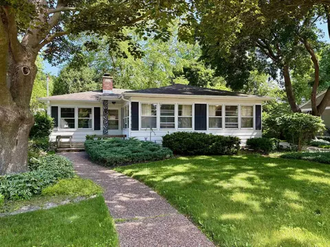 7022 Franklin Ave, Middleton, WI 53562