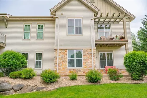 533 Commerce Dr #102, Madison, WI 53719