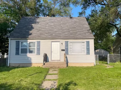 5700 N 60th St, Milwaukee, WI 53218