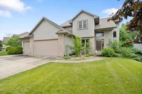 1887 Frawley Dr, Sun Prairie, WI 53590