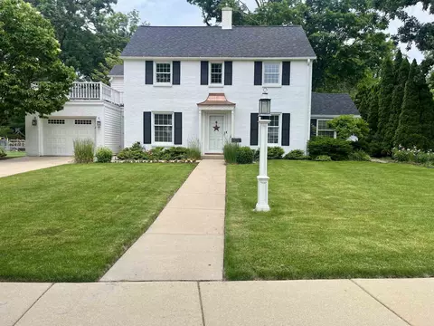 136 Lakewood Blvd, Madison, WI 53704
