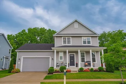 7126 Reston Heights Dr, Madison, WI 53718