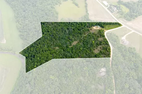 5794 N Dutch Hollow Rd, Potosi, WI 53820