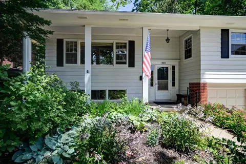 1808 Van Hise Ave, Madison, WI 53726