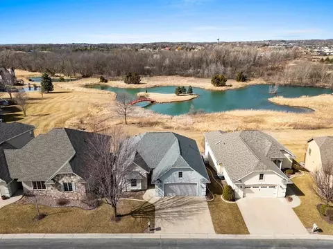 w6952 Brackenwood Lane #31, Greenville, WI 54942