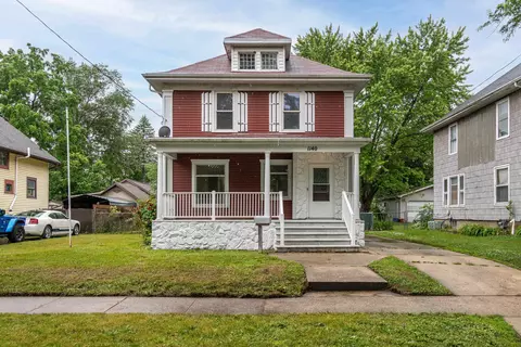 1140 Bluff St, Beloit, WI 53511