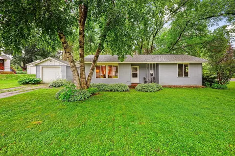 412 Nichols Rd, Monona, WI 53716