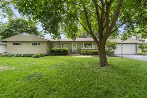 519 W Starin Rd, Whitewater, WI 53190