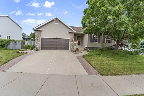 5337 Park Meadow Dr, Madison, WI 53704