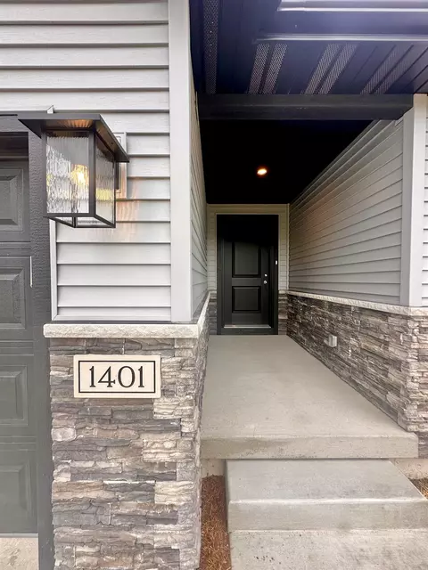 1401 Nordland Dr, Stoughton, WI 53589