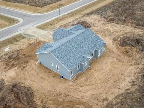 View/Area - 3286 W Prairie Grove Ln, Beloit, WI 53511 photo 7 of 10