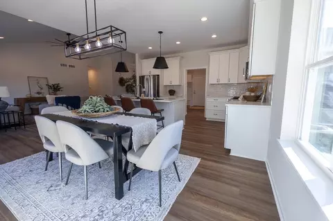 Dining - 3286 W Prairie Grove Ln, Beloit, WI 53511 photo 2 of 2