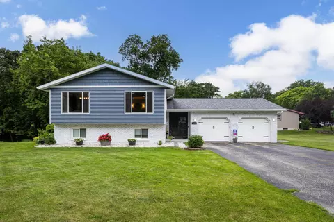 504 Hill St, Deforest, WI 53532