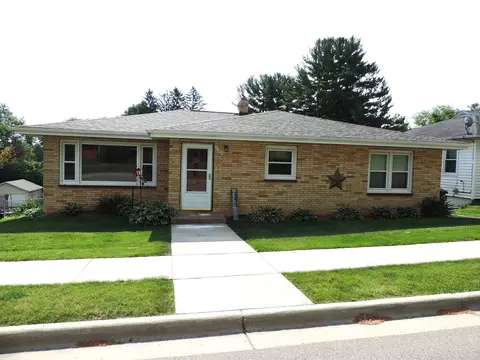 1155 Nachreiner Ave, Plain, WI 53577