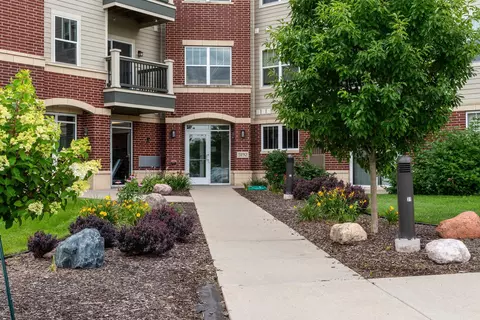 5192 Sassafras Dr #311, Fitchburg, WI 53711