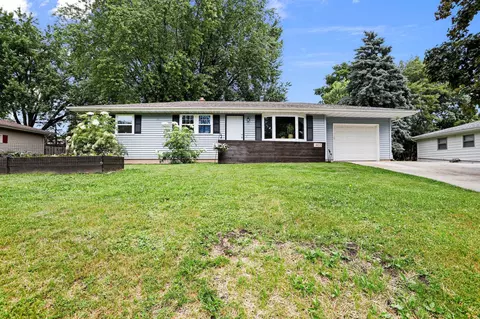 403 E Lincoln St, Oregon, WI 53575
