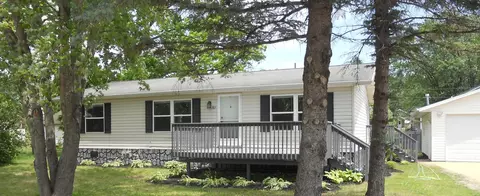 205 Union St, La Valle, WI 53941