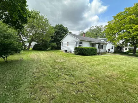 1412 Randolph St, Watertown, WI 53094