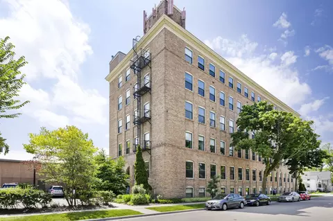 123 N Blount St #602, Madison, WI 53703
