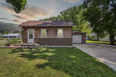 503 14th St, Brodhead, WI 53520