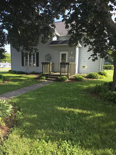439 W Linden St, Lancaster, WI 53813