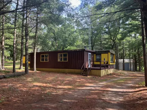 249 Dyke Ave, Grand Marsh, WI 53936
