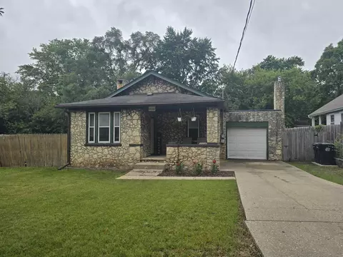 1536 Elm St, Beloit, WI 53511