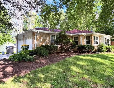414 Washington St, Sauk City, WI 53583