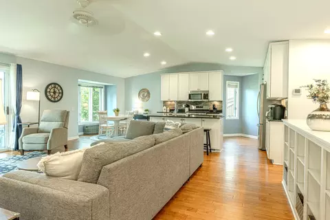 7540 Widgeon Way, Madison, WI 53717