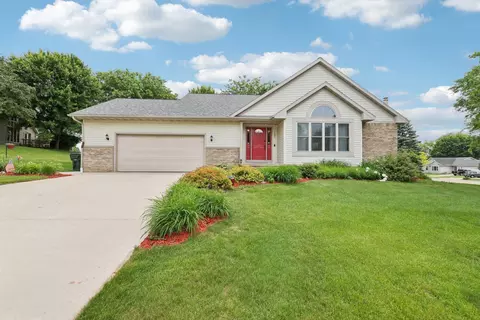 1404 Russet Cir, Reedsburg, WI 53959