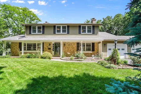 5310 Dorsett Dr, Madison, WI 53711