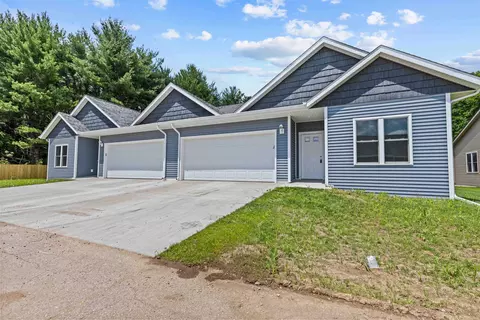 602 E Madison Ave #38, Milton, WI 53563