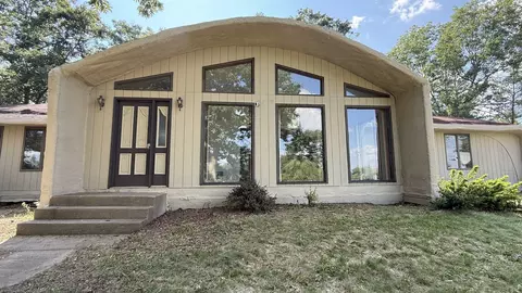 n5881 Wisconsin 58, New Lisbon, WI 53950