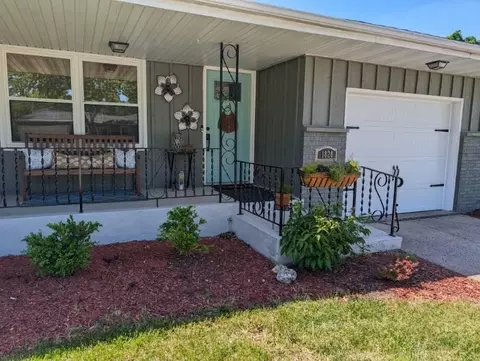 1820 Campus Dr, Beloit, WI 53511