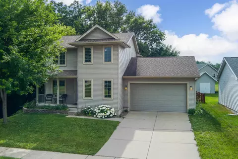 639 Meadow Trce, Deerfield, WI 53531