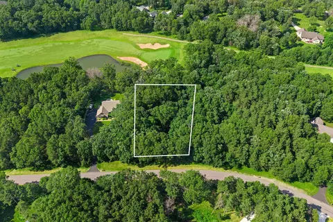 372 Pinehurst Dr, Nekoosa, WI 54457
