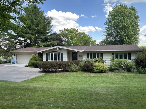 5824 N Kennedy Rd, Milton, WI 53563