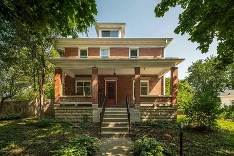 1729 16th St, Monroe, WI 53566