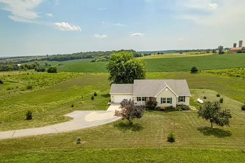 w5837 County Highway Nn, New Glarus, WI 53574