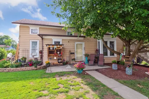 222 S 1st St, Evansville, WI 53536