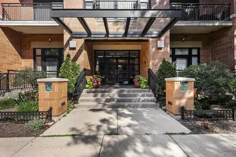 614 W Doty St #104, Madison, WI 53703