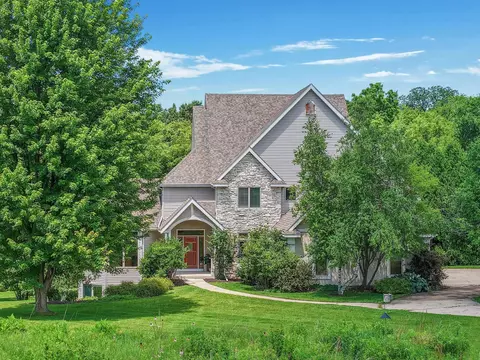 4863 Enchanted Valley Rd, Middleton, WI 53562
