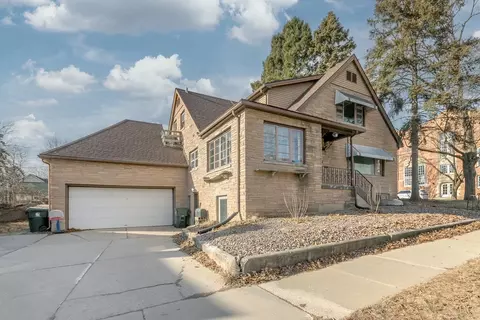 302 S Brooks St, Madison, WI 53715